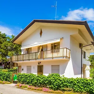 Vila Manuela, Bibione